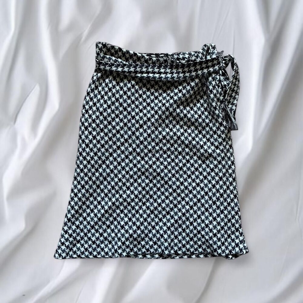 Houndstooth A-Line Skirtd